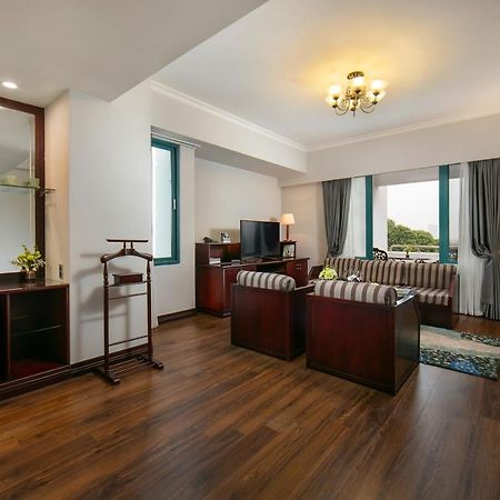 The Tray Hotel Hai Phong Exterior photo