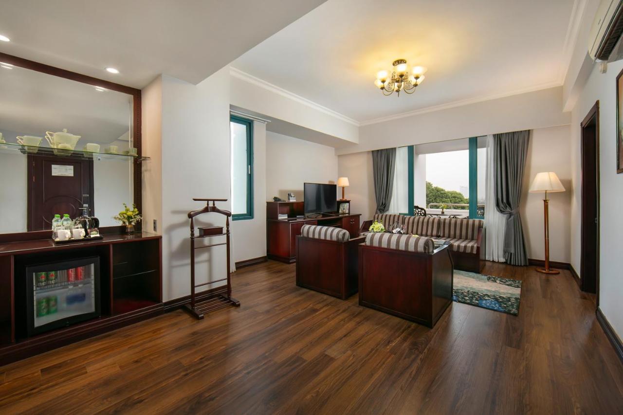 The Tray Hotel Hai Phong Exterior photo