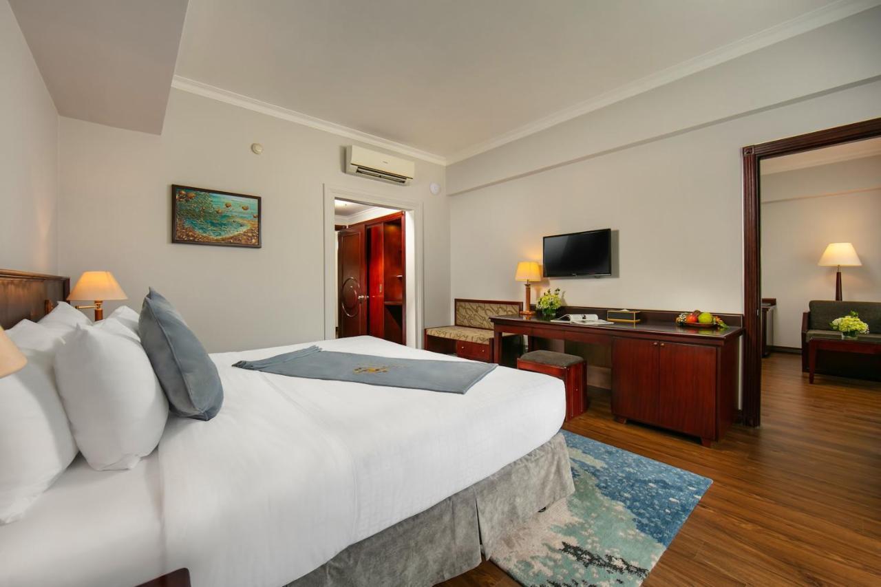 The Tray Hotel Hai Phong Exterior photo