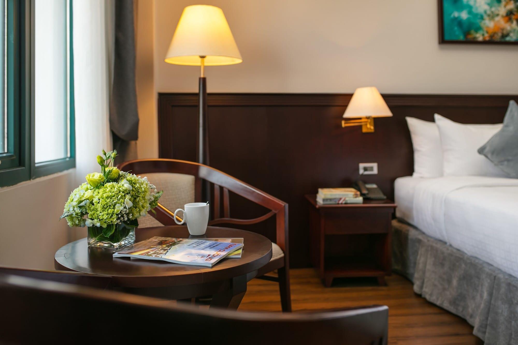 The Tray Hotel Hai Phong Exterior photo