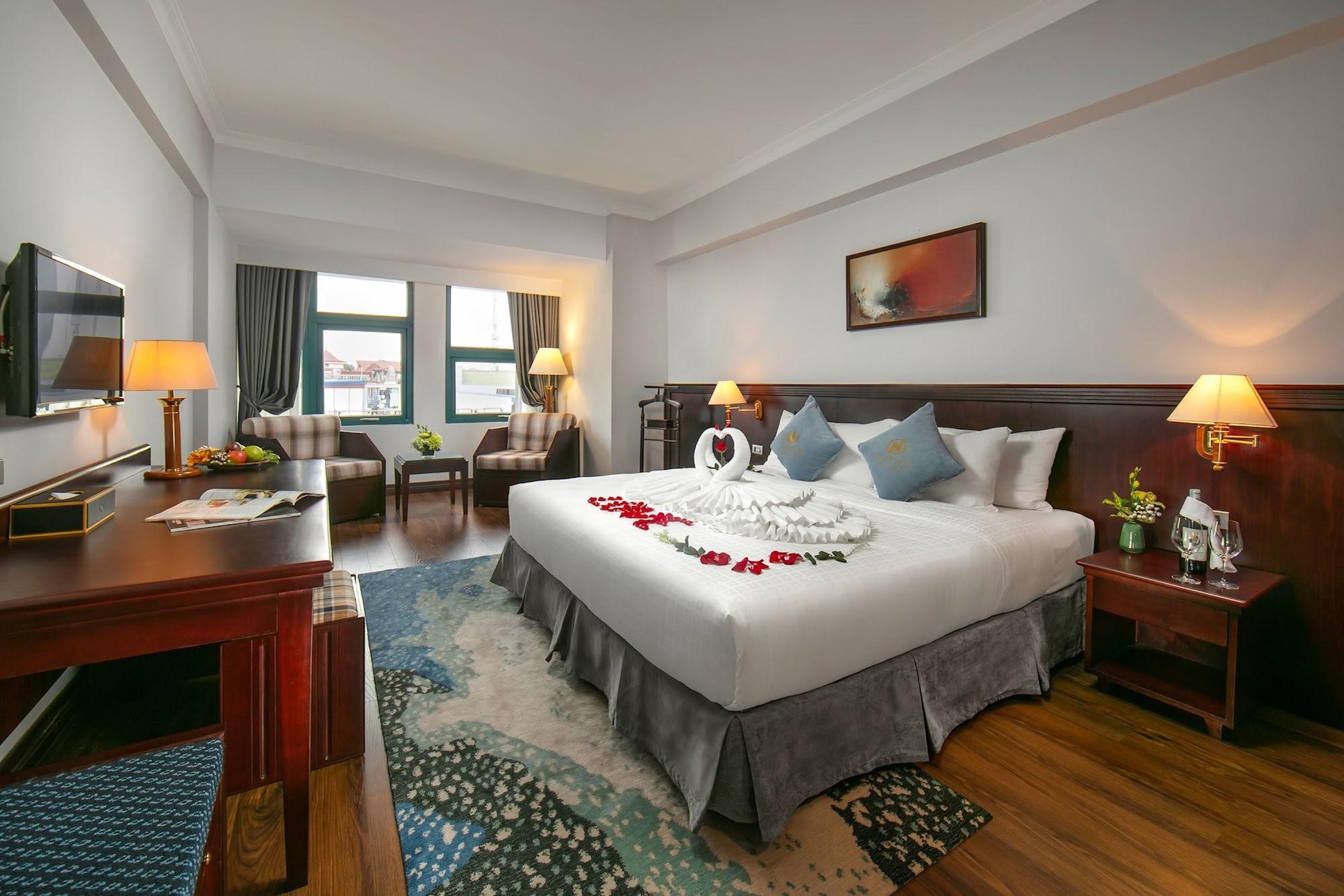 The Tray Hotel Hai Phong Exterior photo
