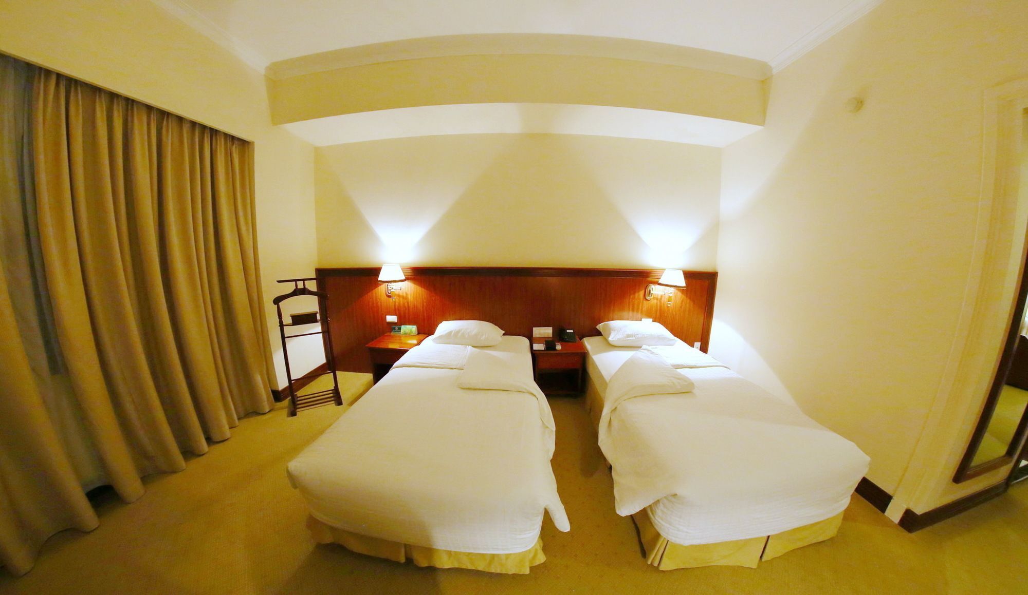 The Tray Hotel Hai Phong Exterior photo